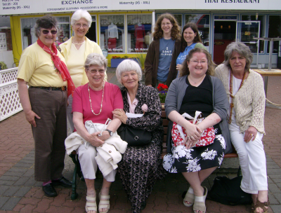 the whole gang in Sidney